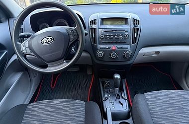 Хэтчбек Kia Ceed 2007 в Черкассах