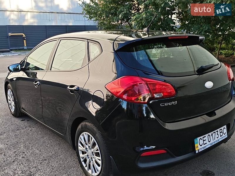 Хэтчбек Kia Ceed 2012 в Радивилове фото 6 Хэтчбек Kia Ceed 2012 в Радивилове