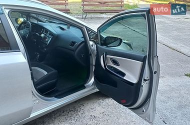 Универсал Kia Ceed 2013 в Нетешине