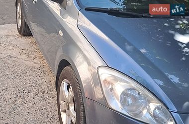 Хэтчбек Kia Ceed 2008 в Харькове