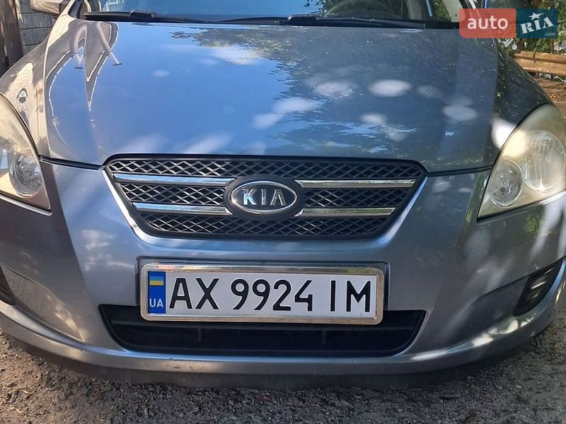 Хэтчбек Kia Ceed 2008 в Харькове