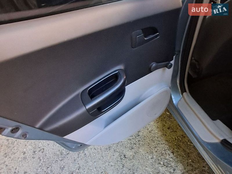 Хэтчбек Kia Ceed 2008 в Харькове