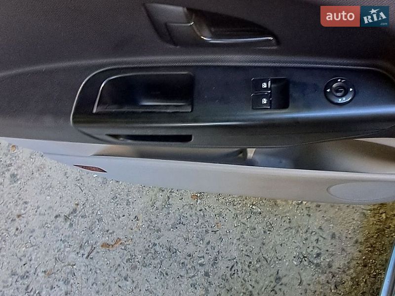 Хэтчбек Kia Ceed 2008 в Харькове