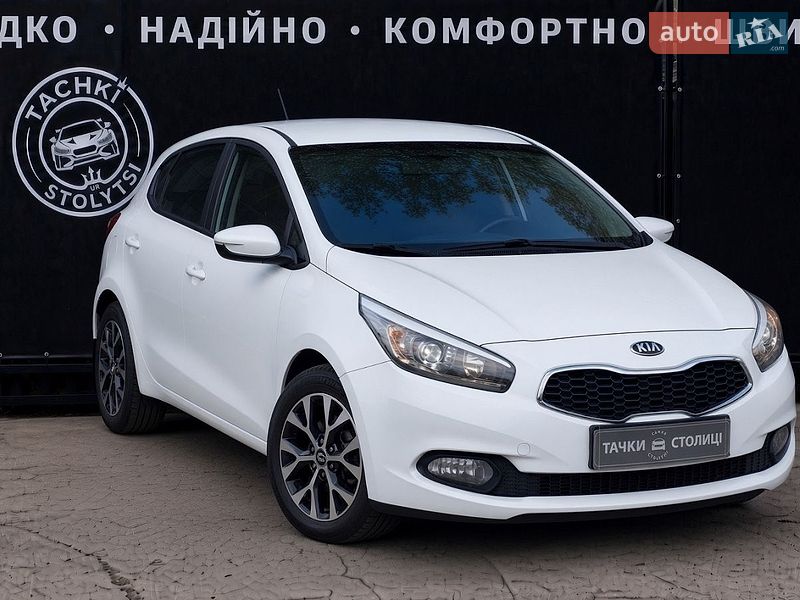 Хэтчбек Kia Ceed 2015 в Киеве