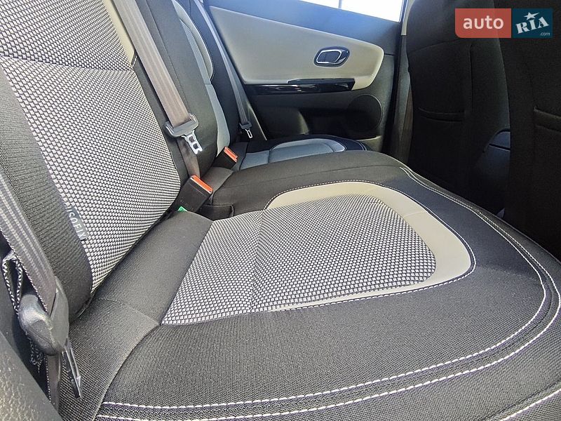 Хэтчбек Kia Ceed 2015 в Киеве