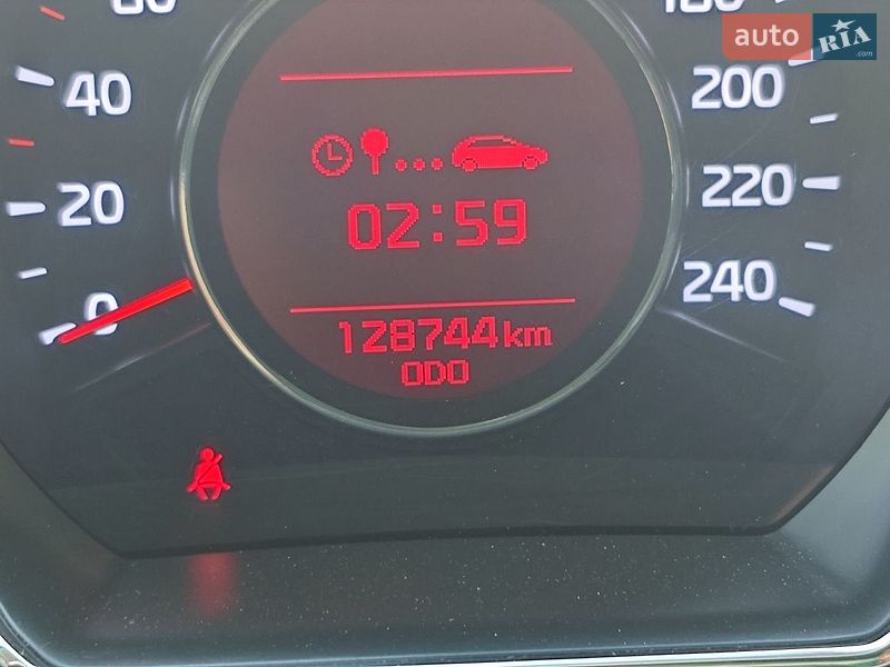 Хэтчбек Kia Ceed 2015 в Киеве