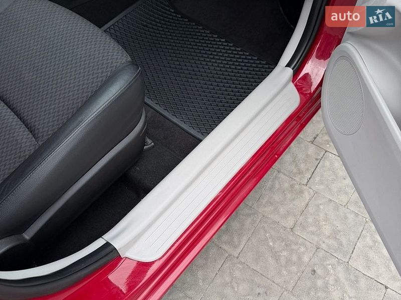 Хетчбек Kia Ceed 2007 в Львові