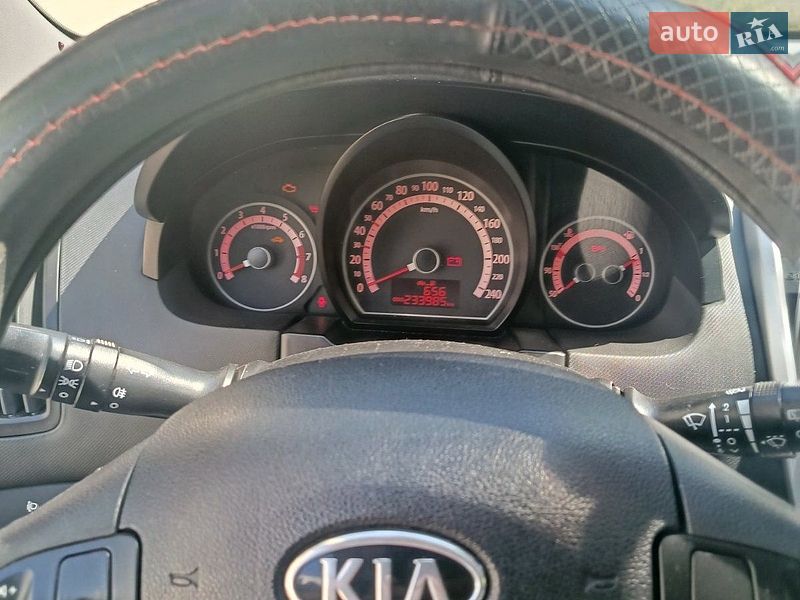 Хетчбек Kia Ceed 2009 в Решетилівці