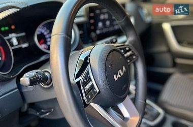 Хетчбек Kia Ceed 2023 в Києві