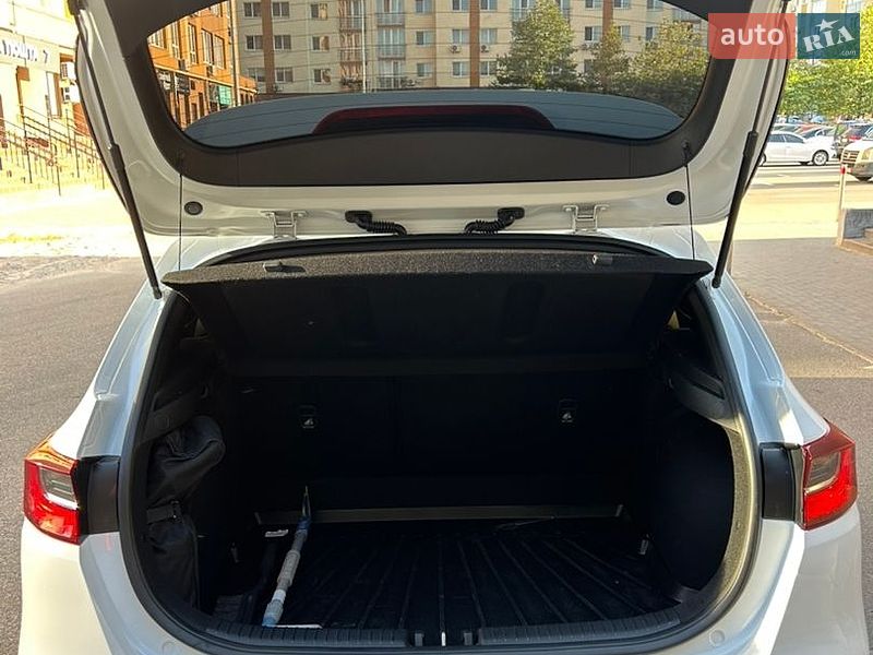 Хетчбек Kia Ceed 2023 в Києві