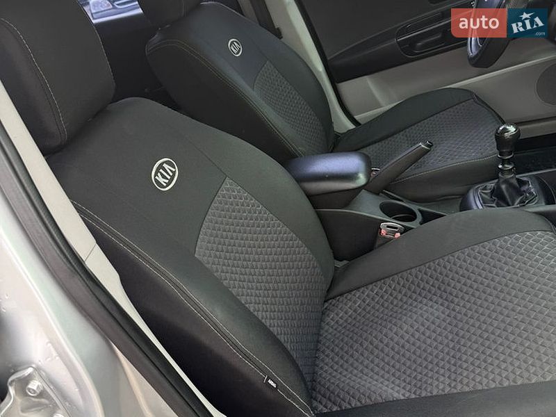 Хэтчбек Kia Ceed 2008 в Кропивницком