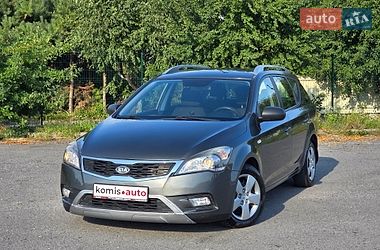 Универсал Kia Ceed 2011 в Хмельницком