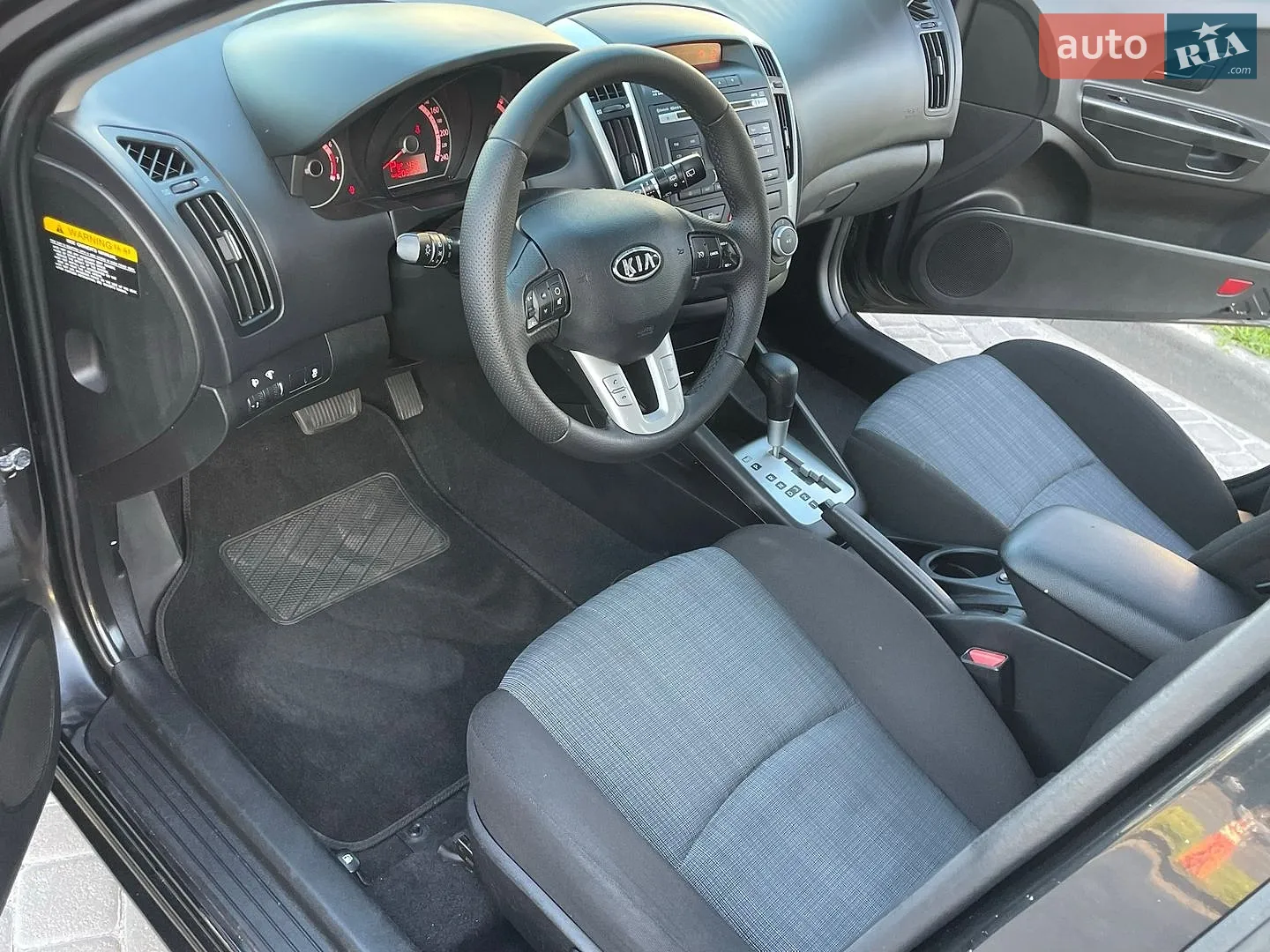 2012 Kia Cee'd - мініатюра 28