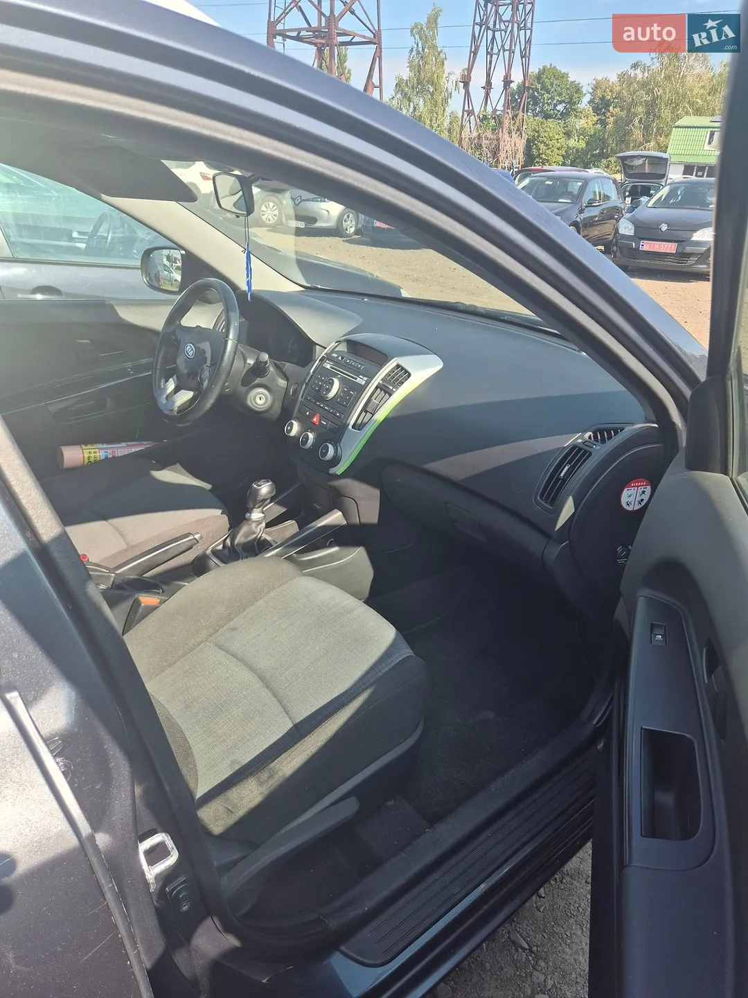 2010 Kia Cee'd - мініатюра 11