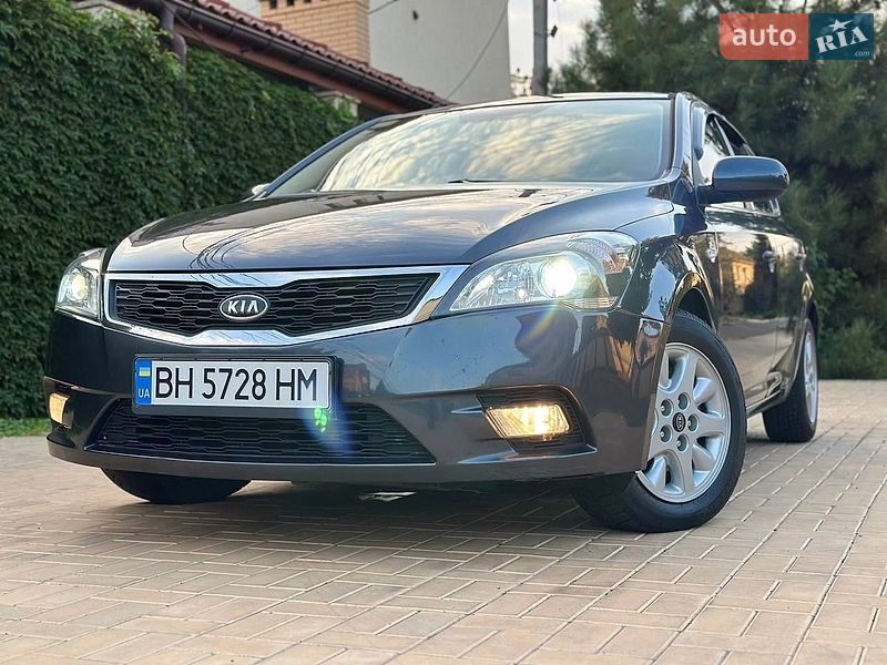 Kia Ceed 2010
