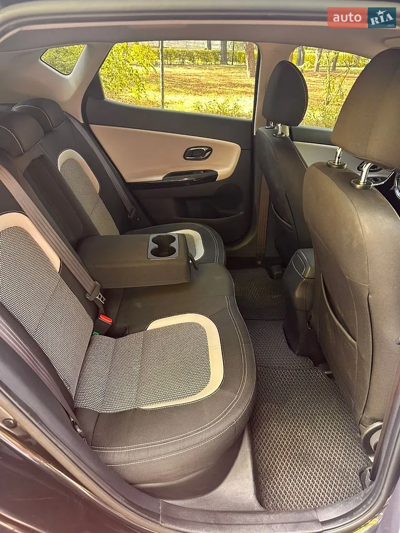2016 Kia Cee'd - мініатюра 31