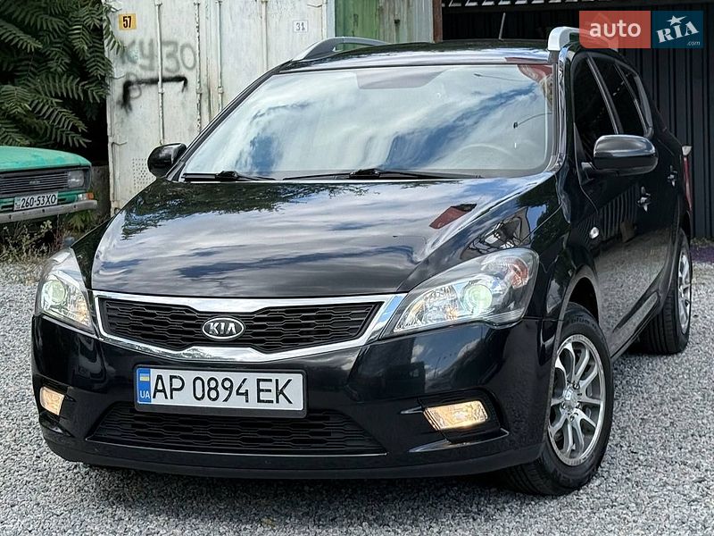 Kia Ceed 2012