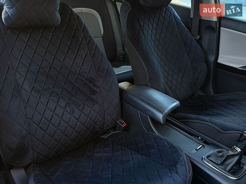 Універсал Kia Ceed 2013 в Києві фото 17 Універсал Kia Ceed 2013 в Києві