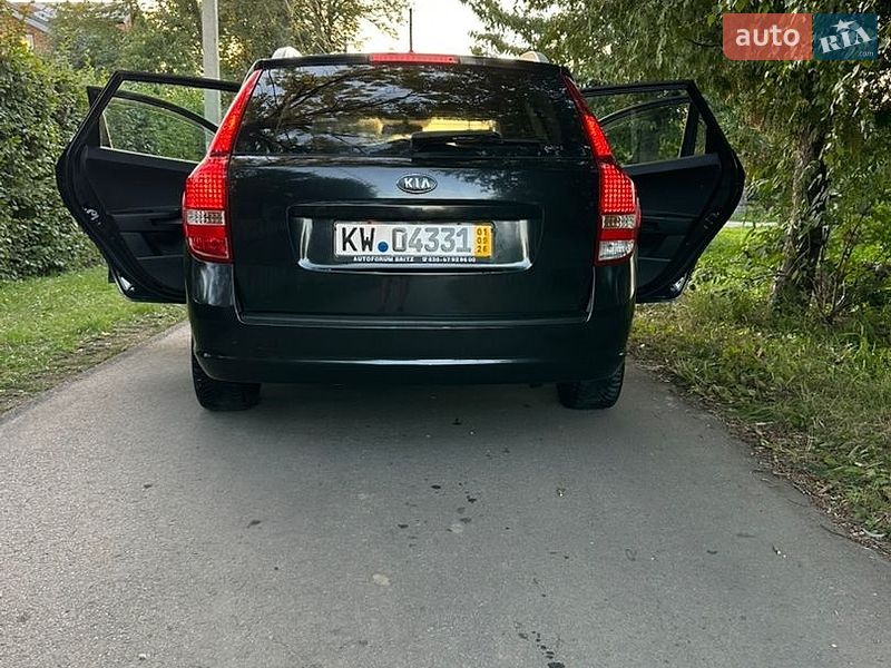 Хетчбек Kia Ceed 2010 в Івано-Франківську фото 36 Хетчбек Kia Ceed 2010 в Івано-Франківську