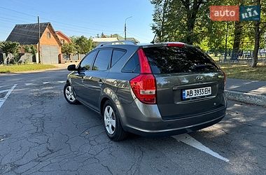 Універсал Kia Ceed 2010 в Вінниці