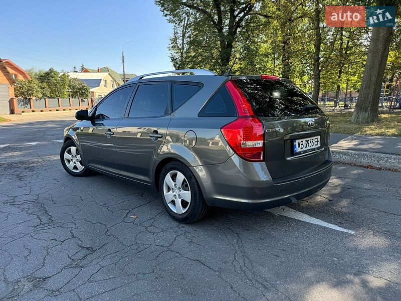 Універсал Kia Ceed 2010 в Вінниці