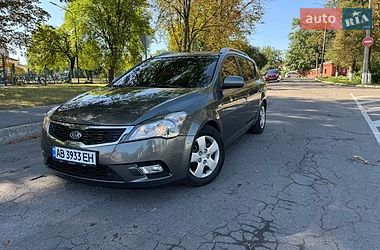 Універсал Kia Ceed 2010 в Вінниці