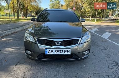 Універсал Kia Ceed 2010 в Вінниці
