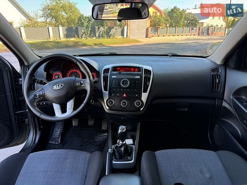 Універсал Kia Ceed 2010 в Вінниці