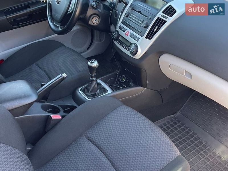 Универсал Kia Ceed 2007 в Черкассах