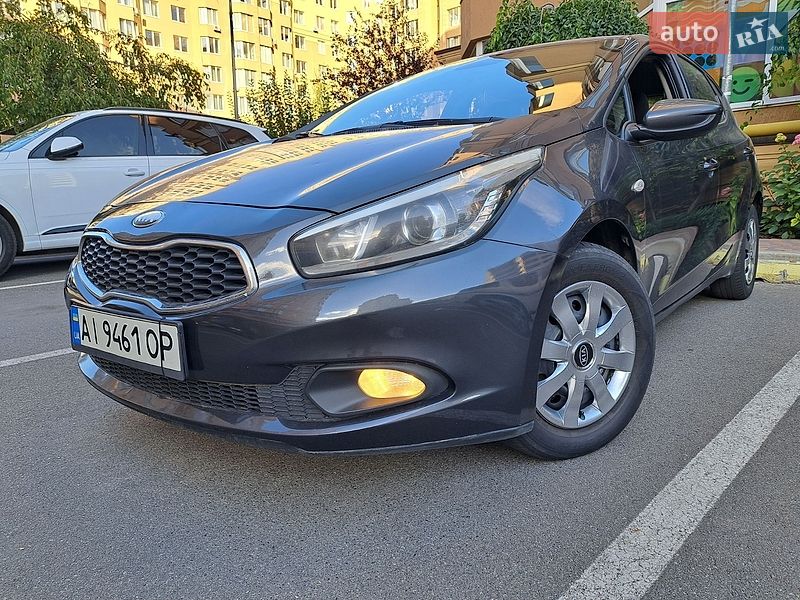 Хэтчбек Kia Ceed 2013 в Киеве
