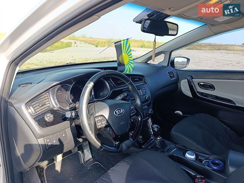 Універсал Kia Ceed 2013 в Павлограді