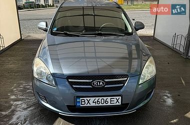 Хэтчбек Kia Ceed 2007 в Хмельницком Хэтчбек Kia Ceed 2007 в Хмельницком