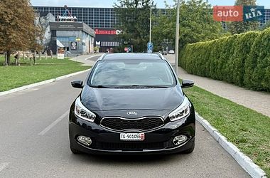 Универсал Kia Ceed 2015 в Луцке