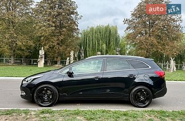 Универсал Kia Ceed 2015 в Луцке