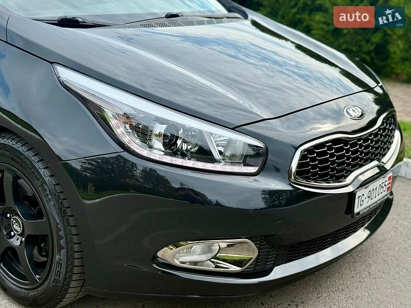 Универсал Kia Ceed 2015 в Луцке