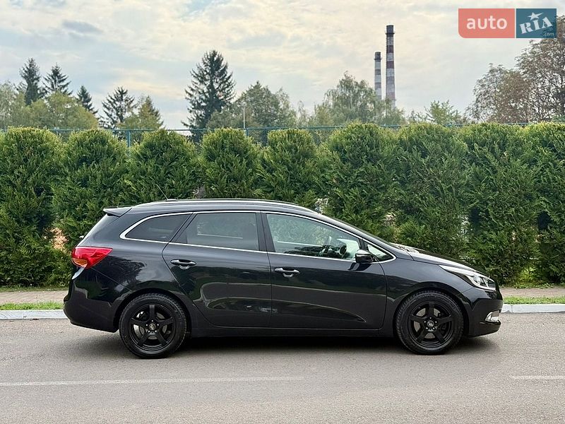 Универсал Kia Ceed 2015 в Луцке