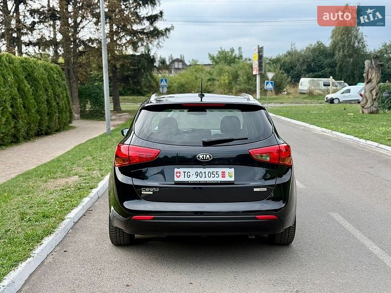 Универсал Kia Ceed 2015 в Луцке
