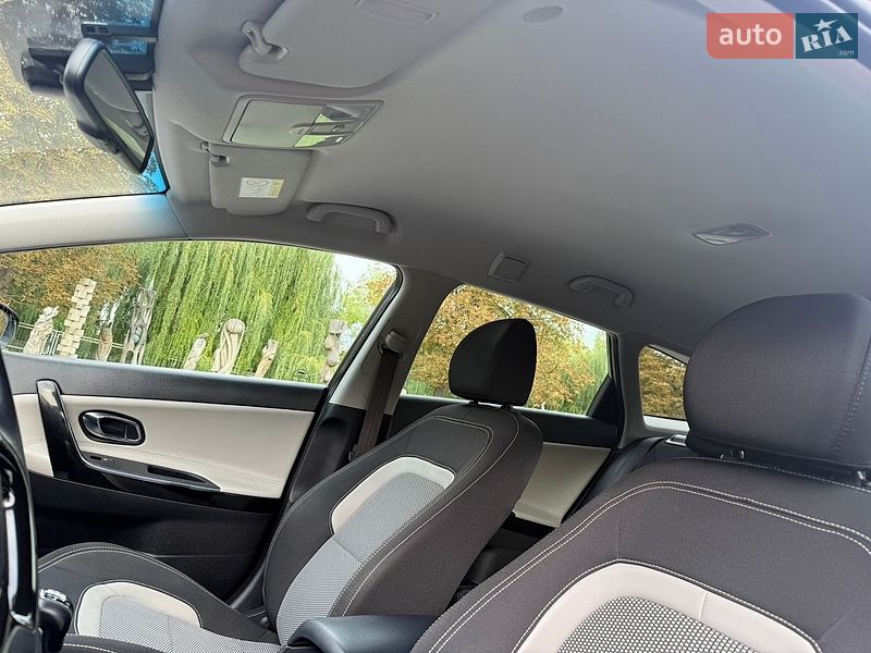 Универсал Kia Ceed 2015 в Луцке