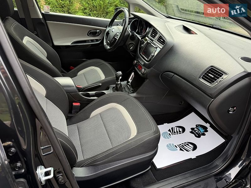 Универсал Kia Ceed 2015 в Луцке