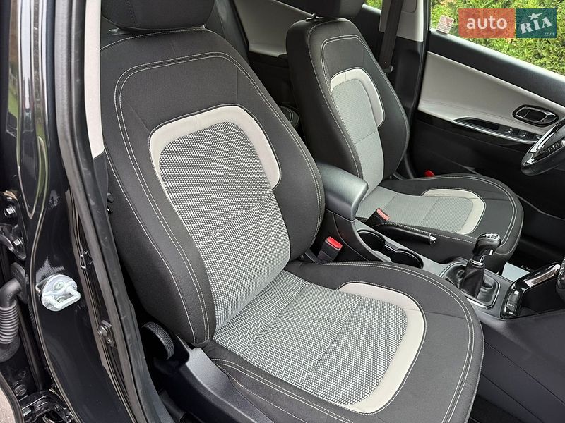 Универсал Kia Ceed 2015 в Луцке