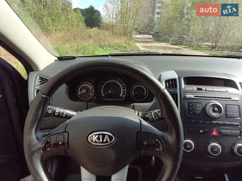 Хэтчбек Kia Ceed 2011 в Киеве Хэтчбек Kia Ceed 2011 в Киеве