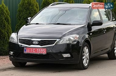 Універсал Kia Ceed 2011 в Луцьку