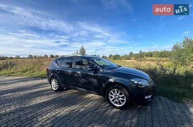 Універсал Kia Ceed 2011 в Львові
