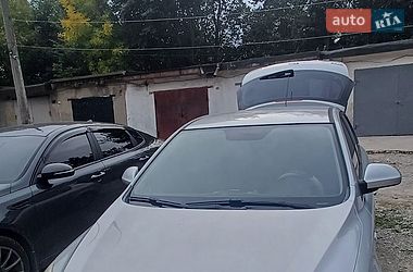 Хетчбек Kia Ceed 2007 в Дніпрі