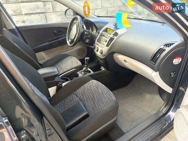 Універсал Kia Ceed 2009 в Рівному