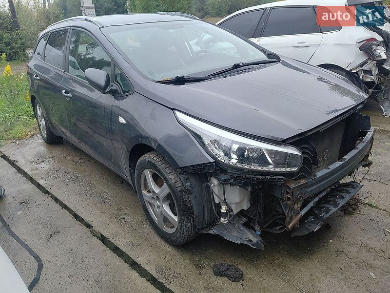 Универсал Kia Ceed 2008 в Дубно