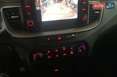 Хэтчбек Kia Ceed 2022 в Киеве
