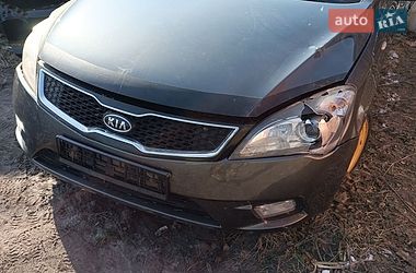 Универсал Kia Ceed 2011 в Коростене Универсал Kia Ceed 2011 в Коростене