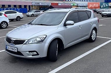 Универсал Kia Ceed 2010 в Черкассах