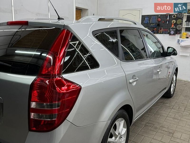 Универсал Kia Ceed 2007 в Луцке